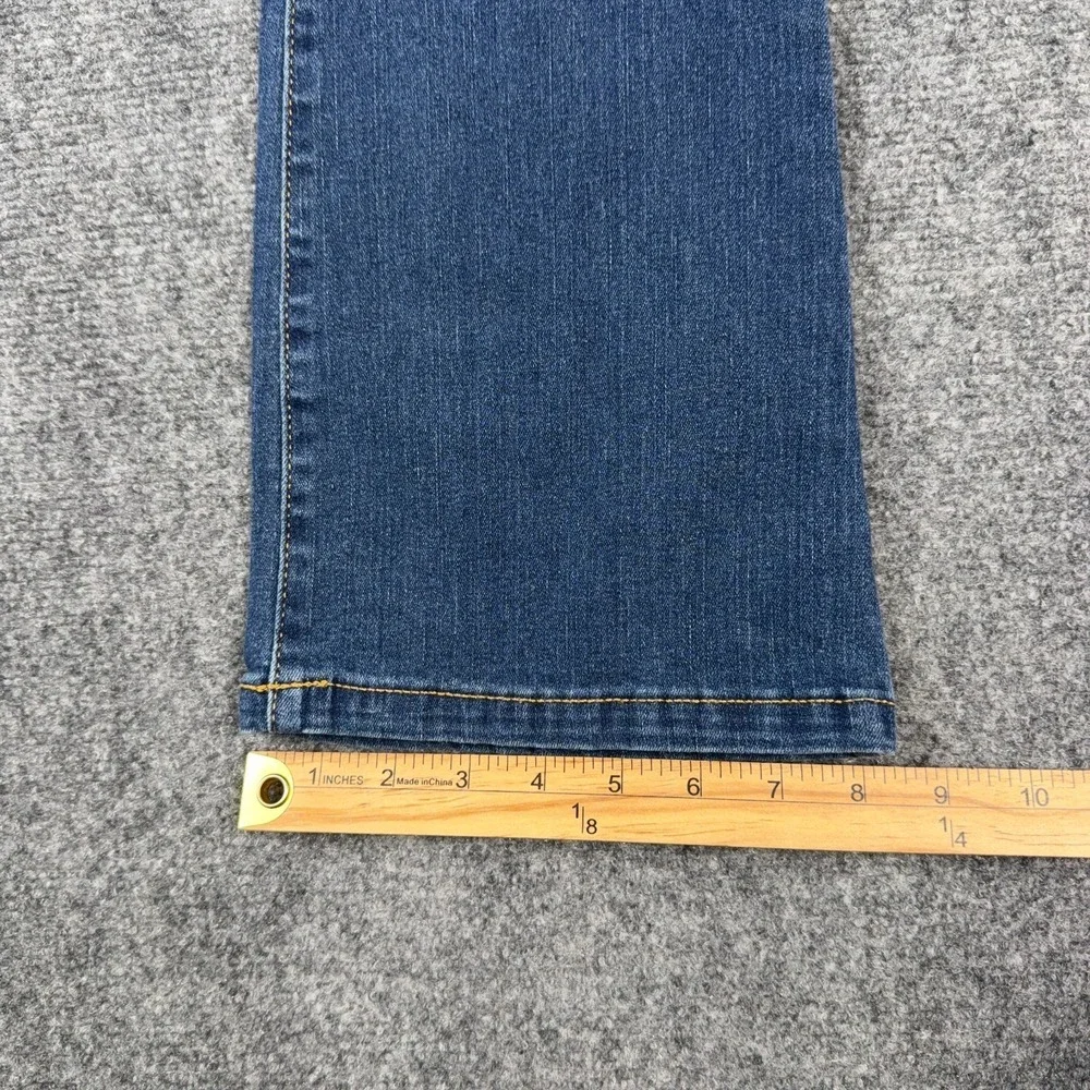 Levis Girls Size 16 Regular Rise Flare Jeans‎ Blue Stretch Denim Medium Wash